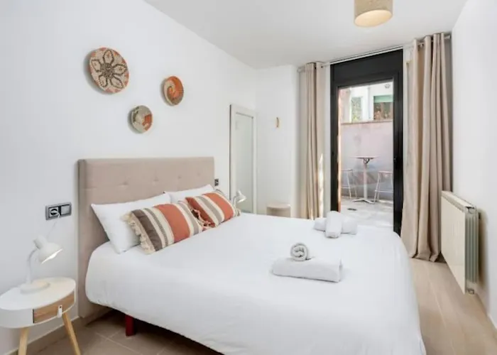 Acogedor Cerca Del Casco Antiguo Appartement *